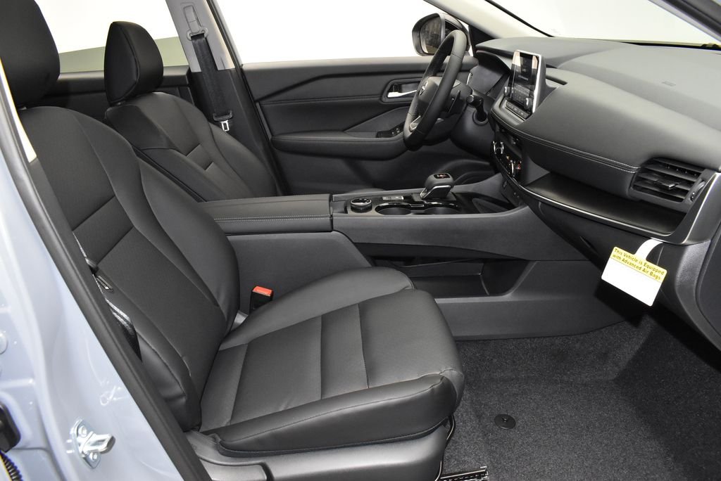 New 2026 Boulder Gray Pearl Nissan Dark Armor™ image 23