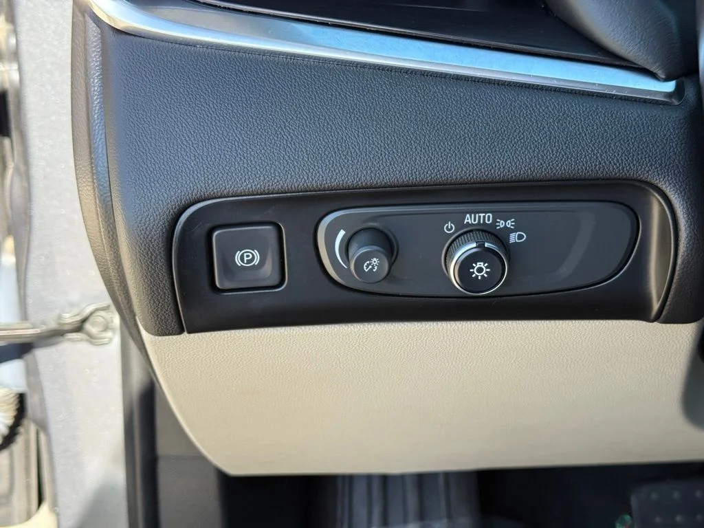Used 2019 Gray Buick Essence image 18