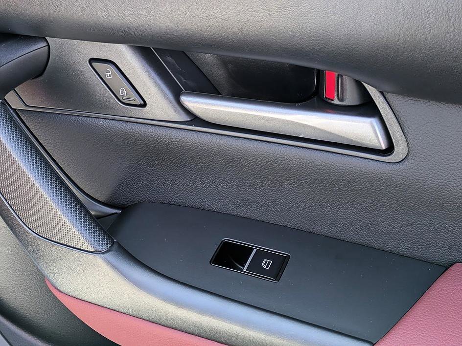 2026 Mazda CX-50 Premium - Photo 32