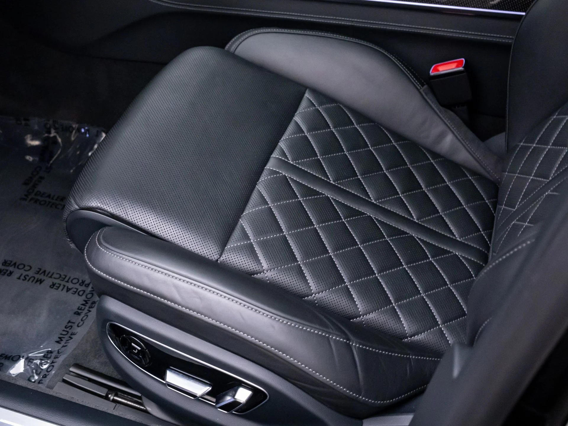 Used 2023 Black Audi 4.0T image 14