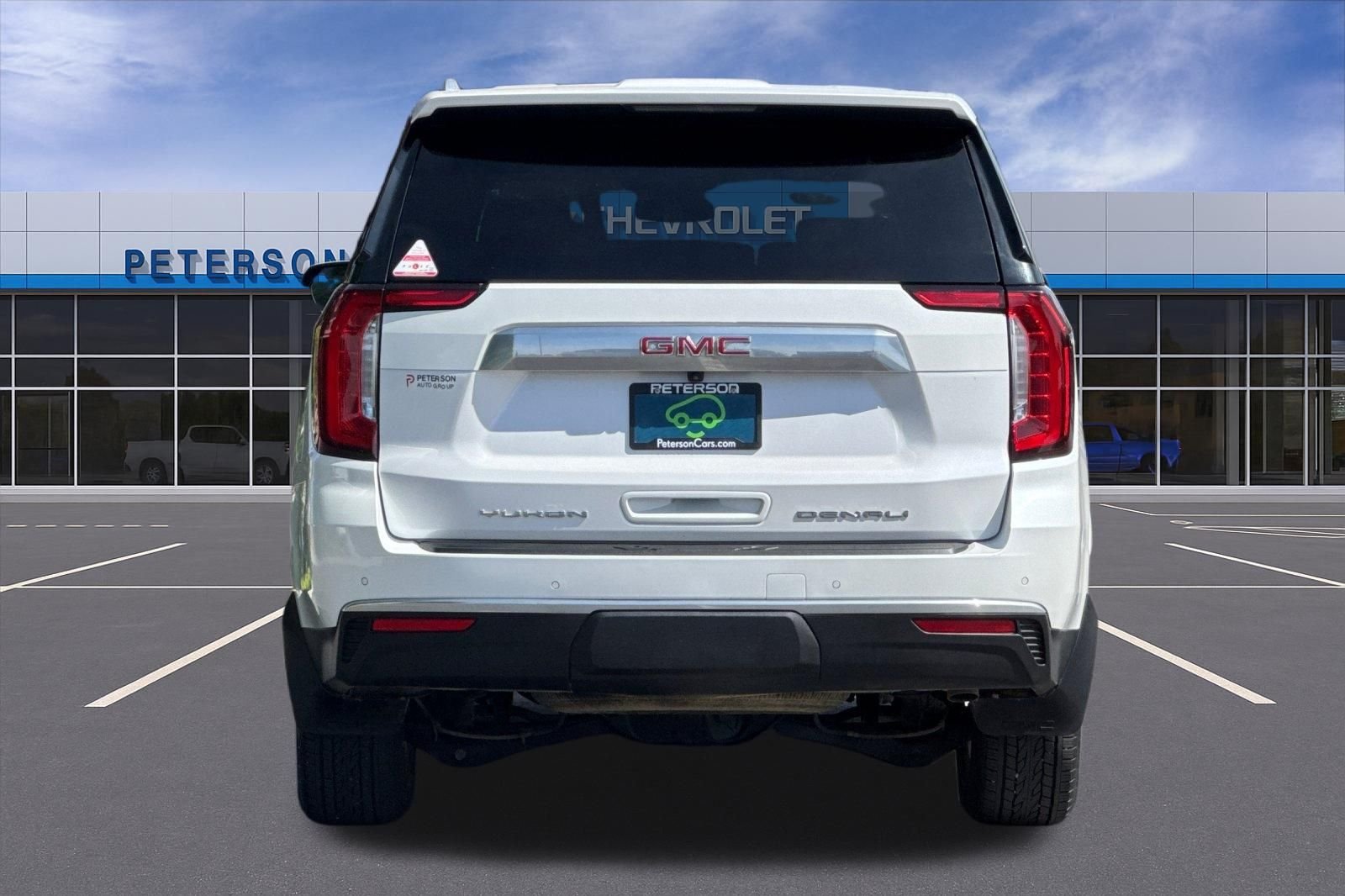 Used 2023 White GMC Denali image 5