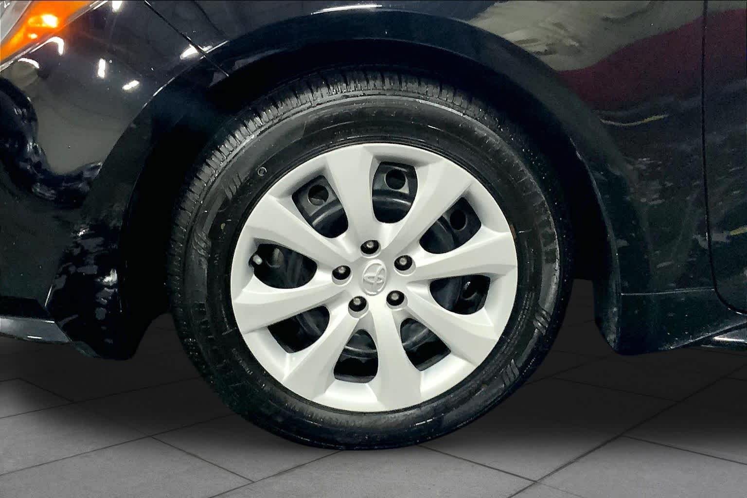 Used 2024 Midnight Black Metallic Toyota LE image 11