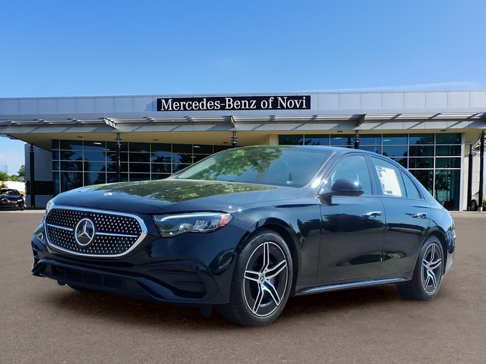 2025 Mercedes-Benz E-Class E450 4MATIC's photo