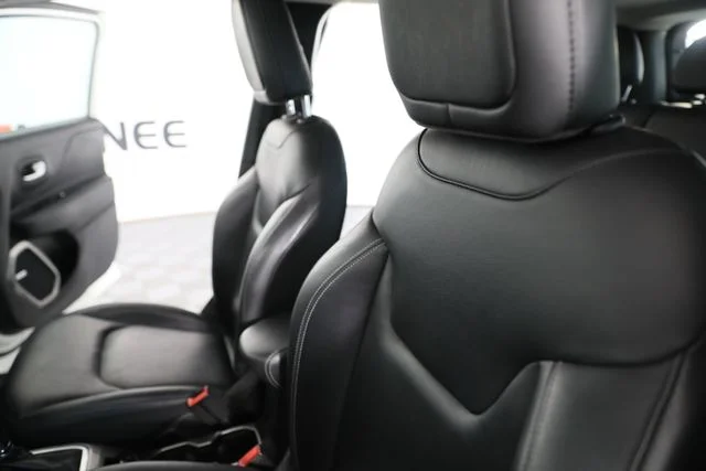 Used 2021 White Jeep Limited image 20