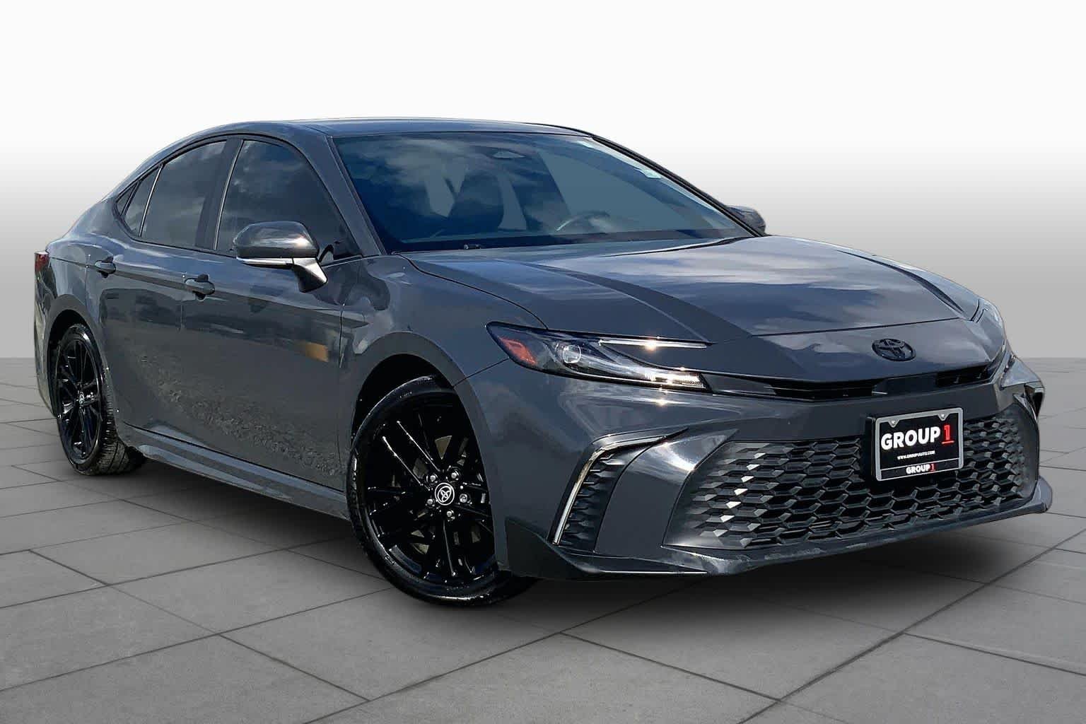 Used 2025 Underground Toyota SE image 3