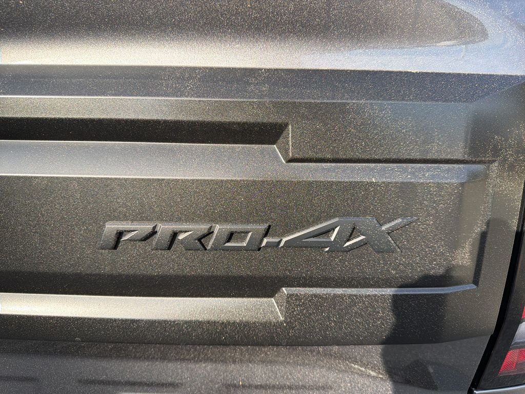 New 2026 Nissan Frontier PRO-4X 4D Crew Cab