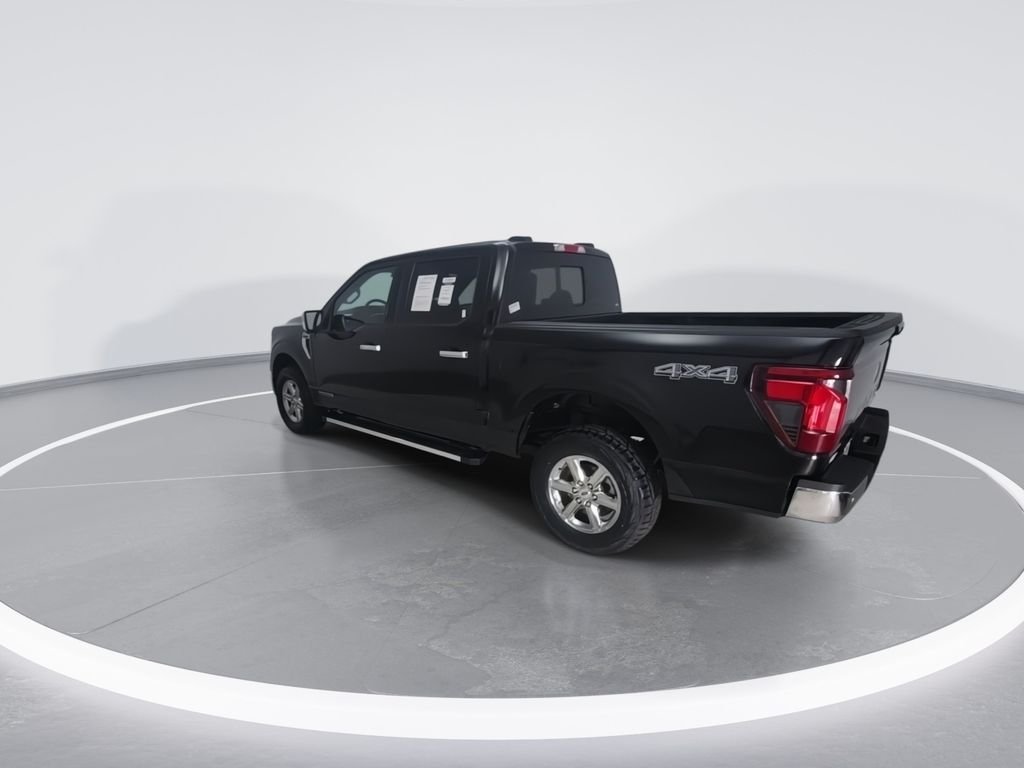 Used 2024 Black Ford XLT image 6