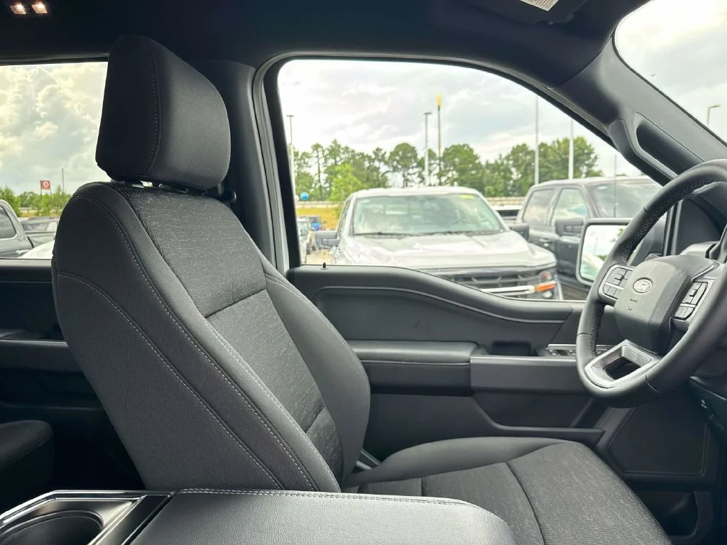 New 2026 White Ford XLT image 15