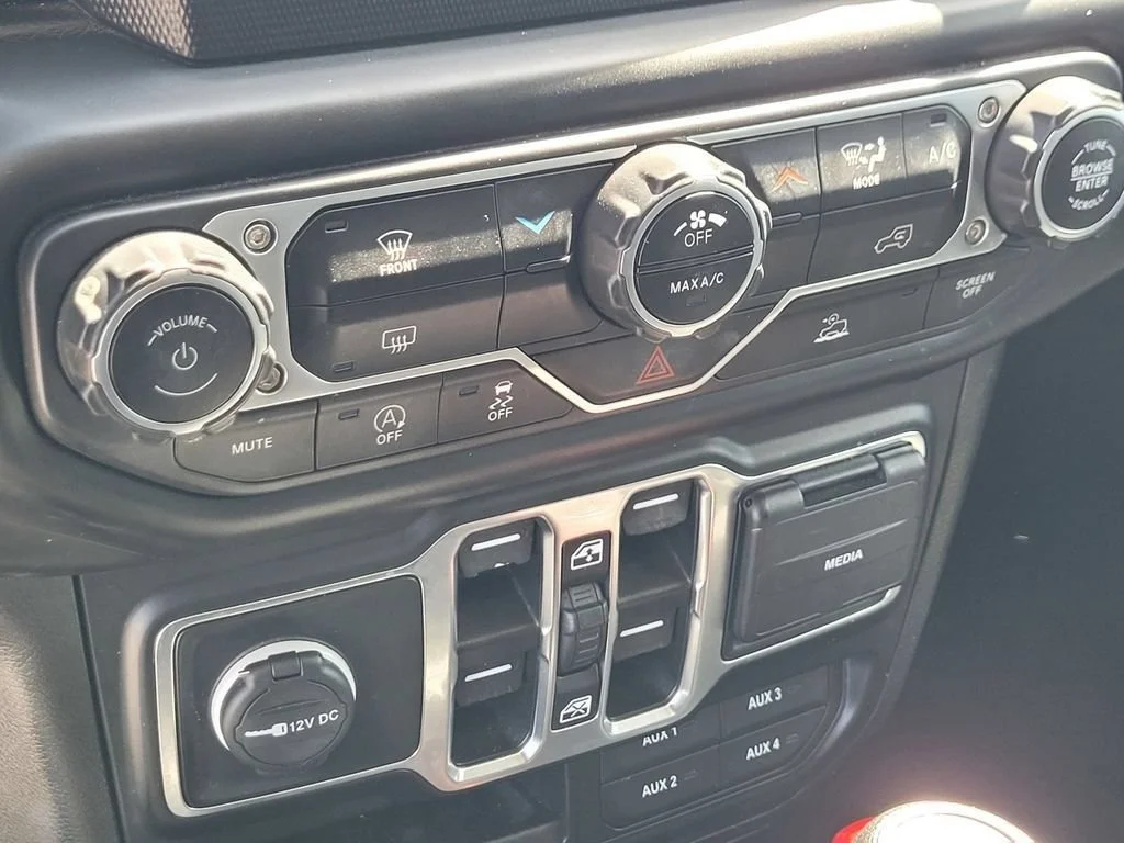 2023 Jeep Wrangler 4-Door Sport S - Photo 19