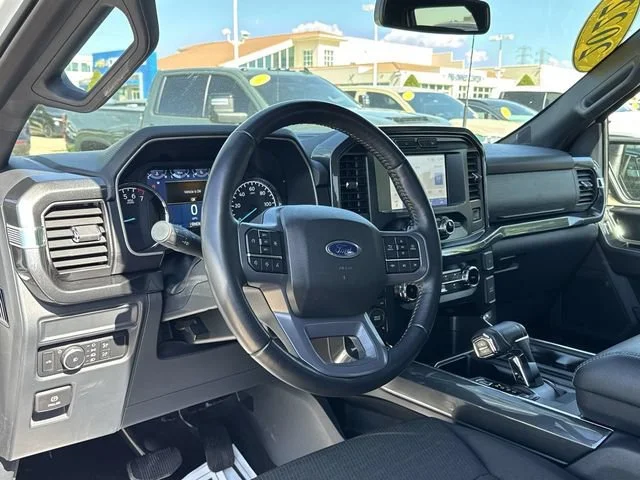 Used 2022 White Ford XL image 20
