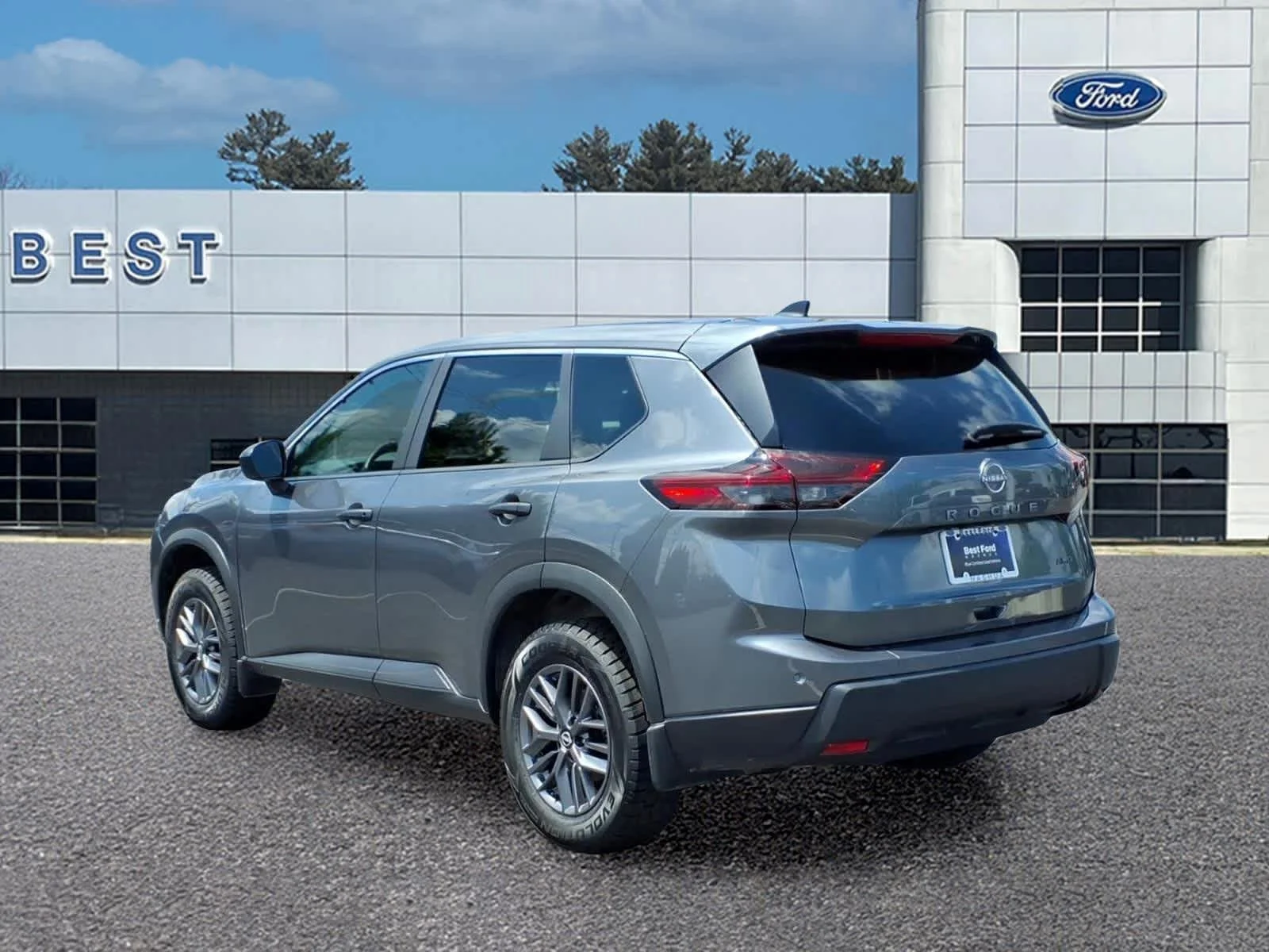 Used 2024 Gun Metallic Nissan S image 4