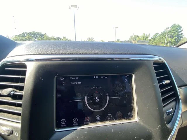 Used 2018 White Jeep Laredo E image 16