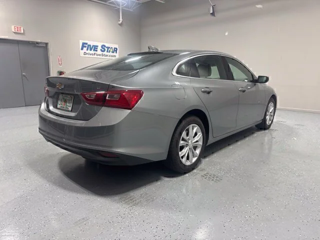 Used 2025 Gray Chevrolet LT image 5