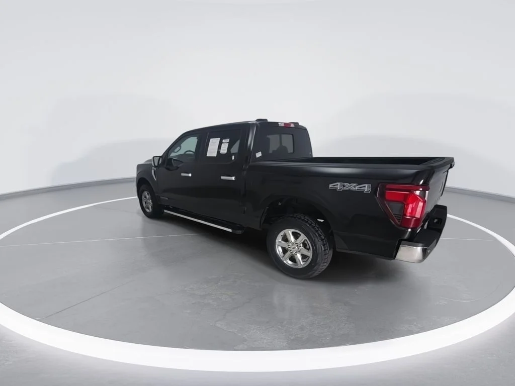 Used 2024 Black Ford XLT image 6