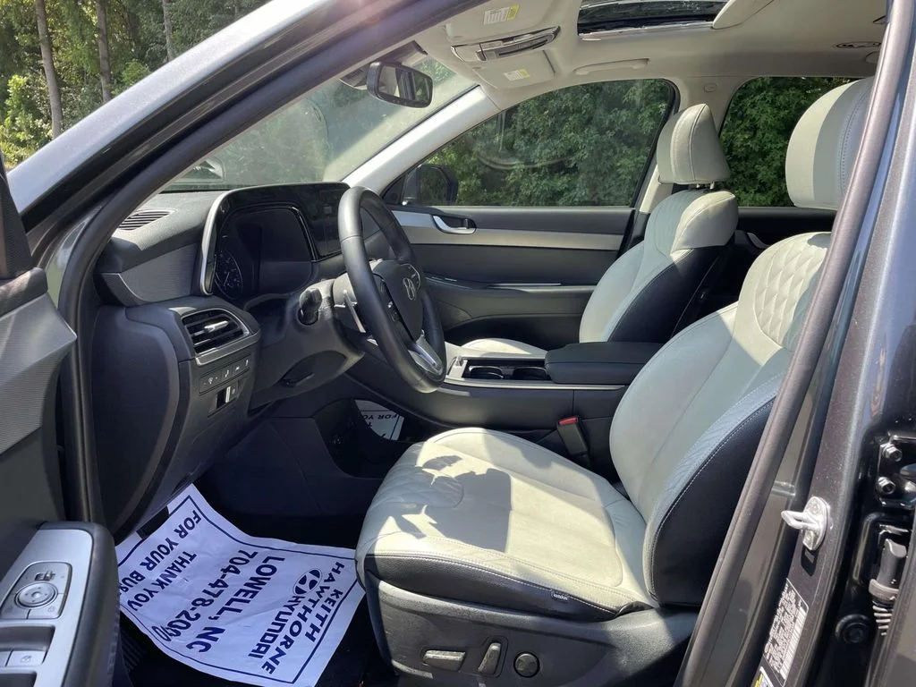Used 2020 Green Hyundai SEL image 16