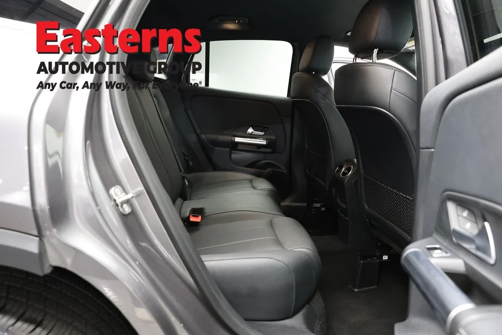 Used 2025 Gray Mercedes-Benz GLA 250 image 22