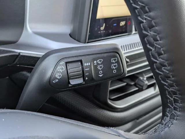 New 2026 Shadow Black Ford Outer Banks® image 53