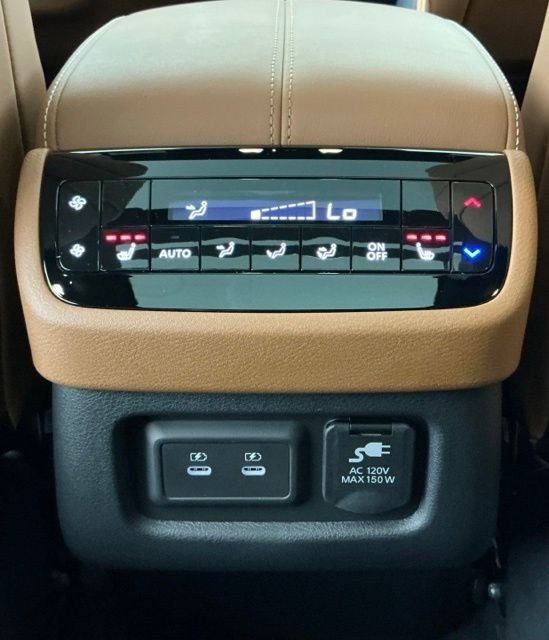 New 2027 Black INFINITI Autograph image 19