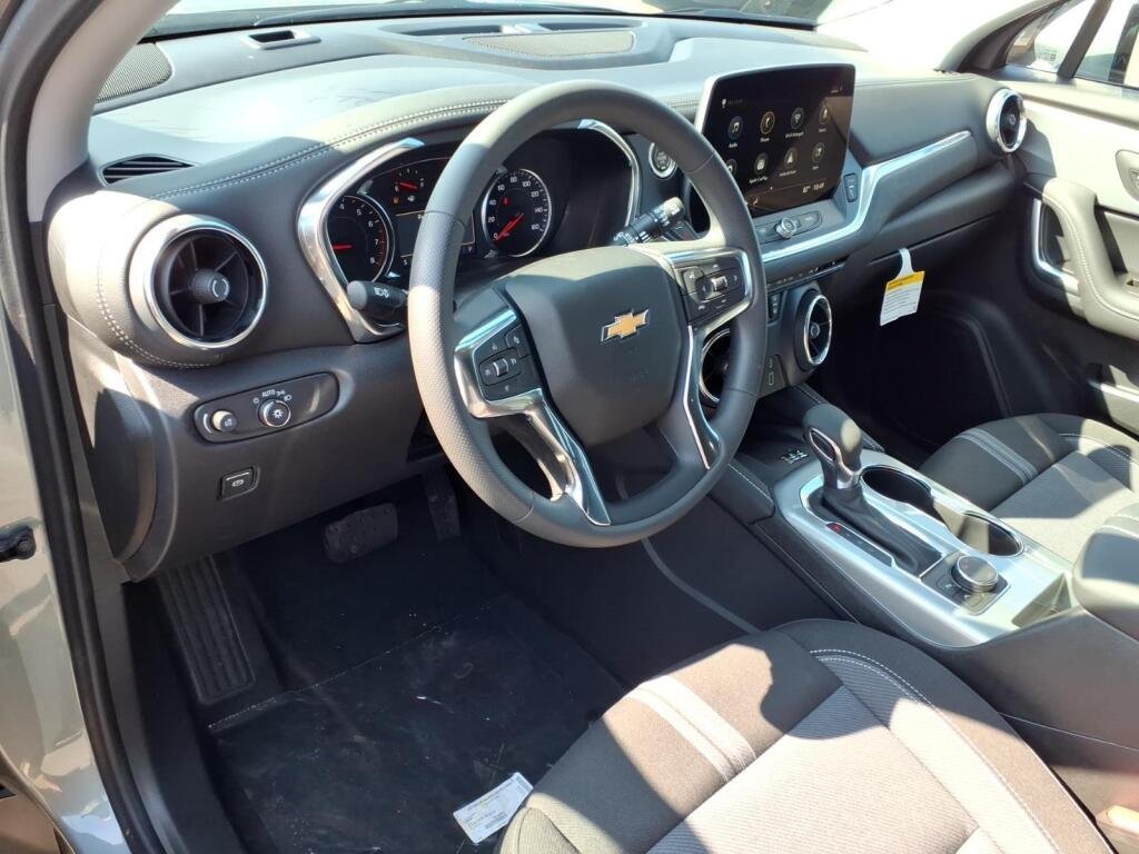 2026 Chevrolet Blazer 2LT - Photo 8