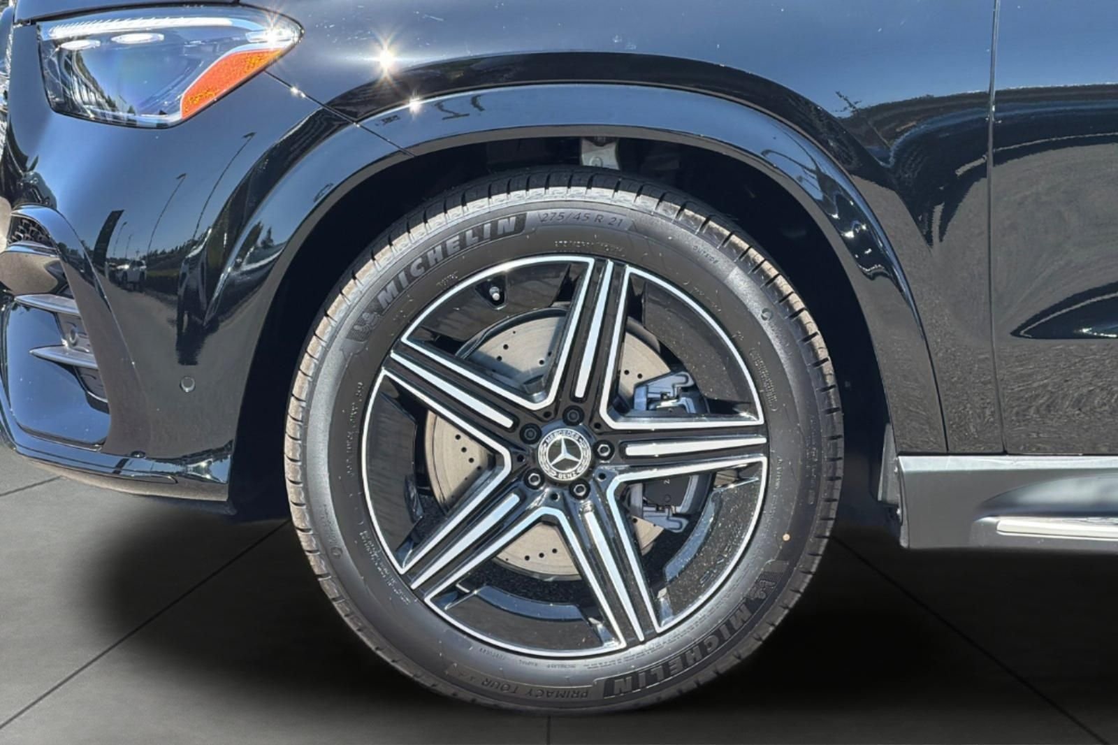 New 2026 Black Mercedes-Benz GLE 450 image 5