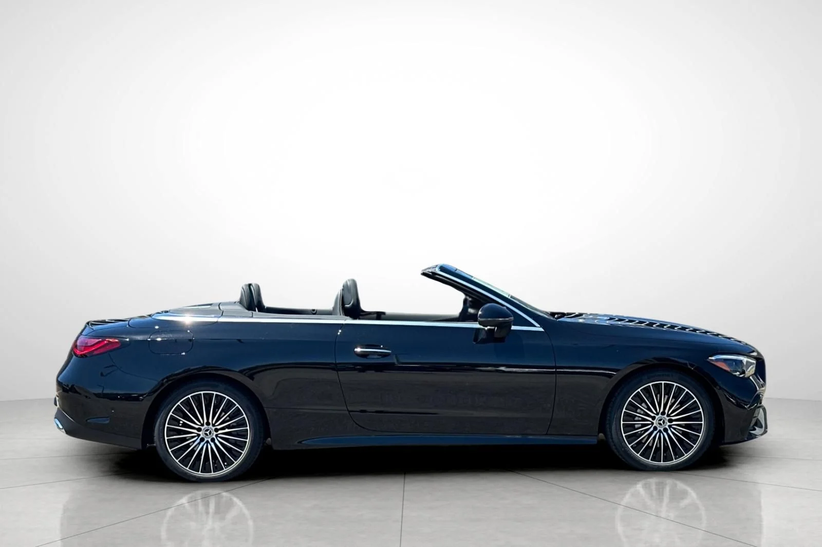 2026 Mercedes-Benz CLE CLE 300 - Photo 34