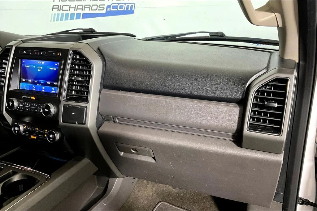 Certified Used 2021 Oxford White Ford XLT image 12