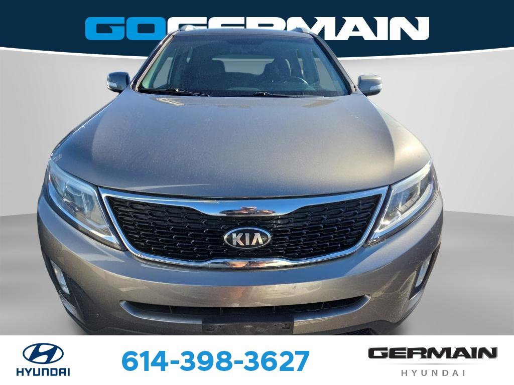 Used 2015 Kia Sorento LX with VIN 5XYKT3A6XFG631832 for sale in Columbus, OH