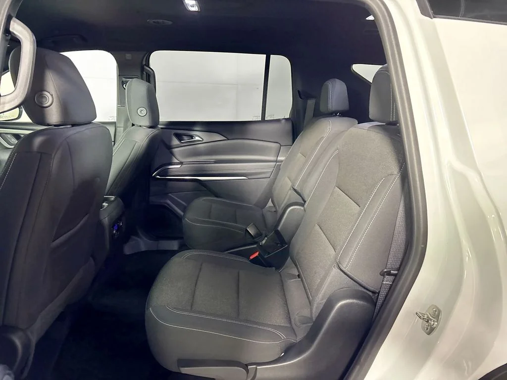 Used 2024 White Chevrolet LT image 20