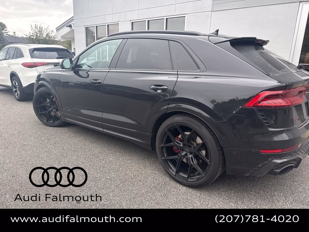 Used 2023 Black Audi 4.0T image 7