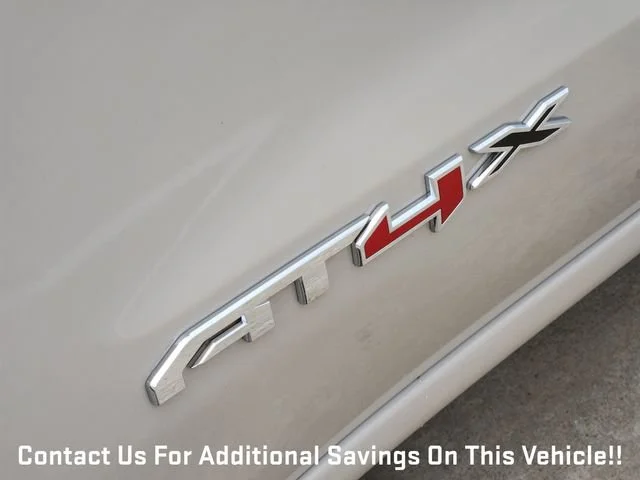 2026 GMC Sierra 1500 AT4X - Photo 8