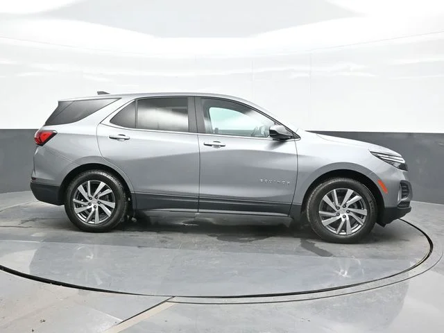 Used 2024 Gray Chevrolet LT image 8