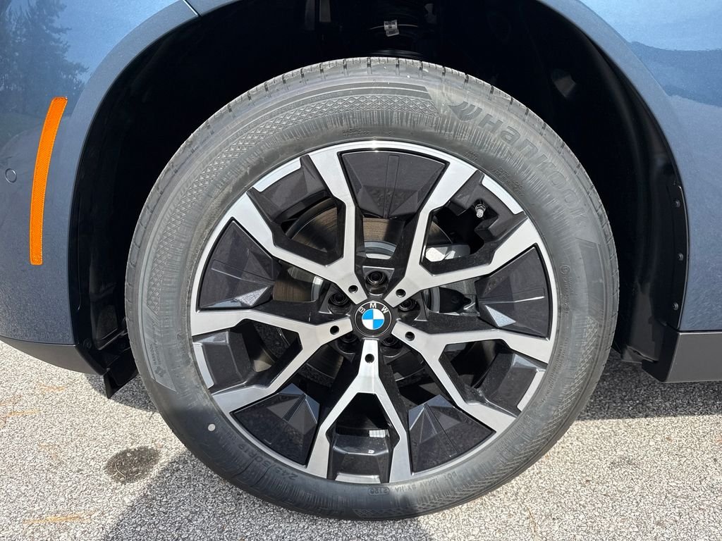 New 2026 Blue BMW 30 xDrive image 9