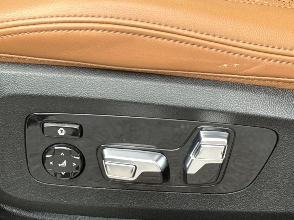 Certified Used 2024 Black BMW xDrive40i image 3
