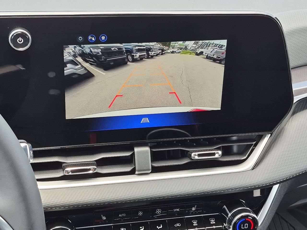 2027 Chevrolet Equinox LT - Photo 15