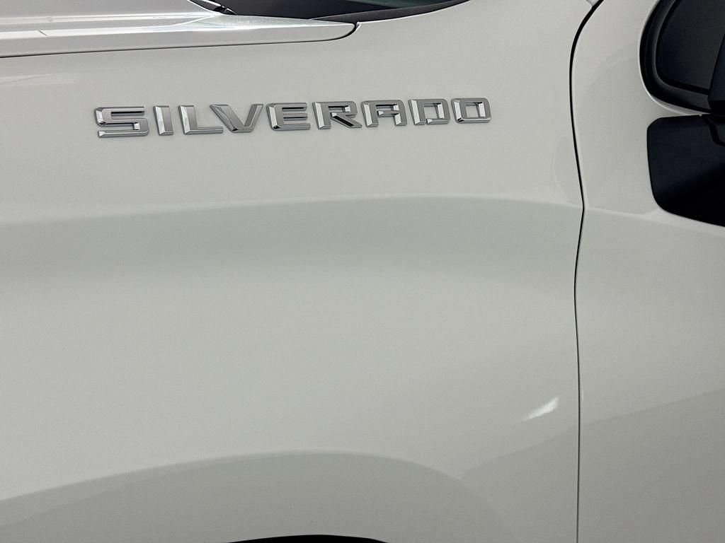 Used 2024 White Chevrolet LT image 20