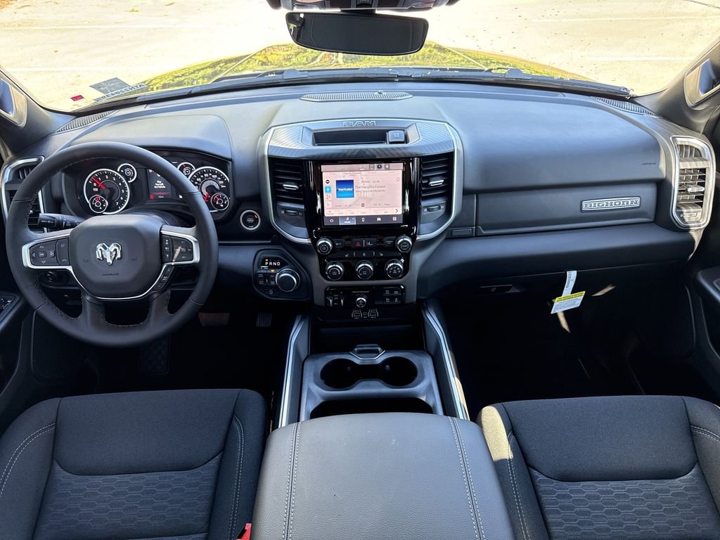 New 2026 Diamond Black Crystal Pearl-Coat Exterior Paint Ram Big Horn/Lone Star image 14