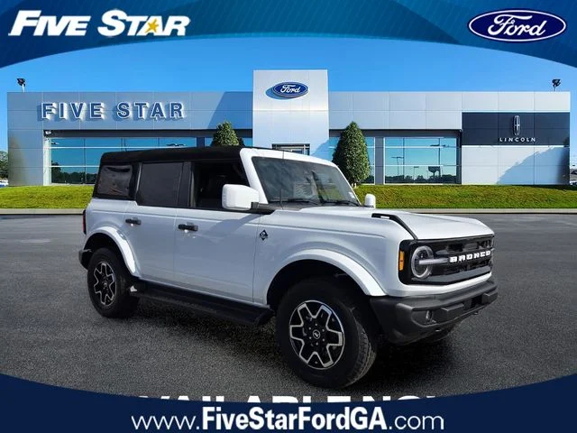 2026 Ford Bronco 4-Door Outer Banks
