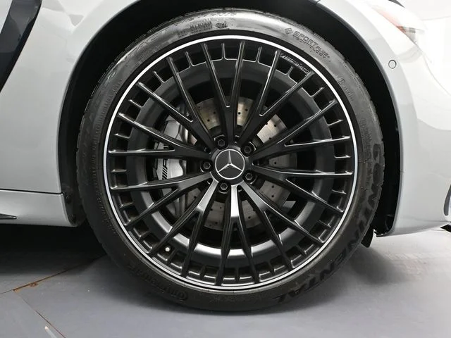 2025 Mercedes-Benz CLE AMG 53 - Photo 16