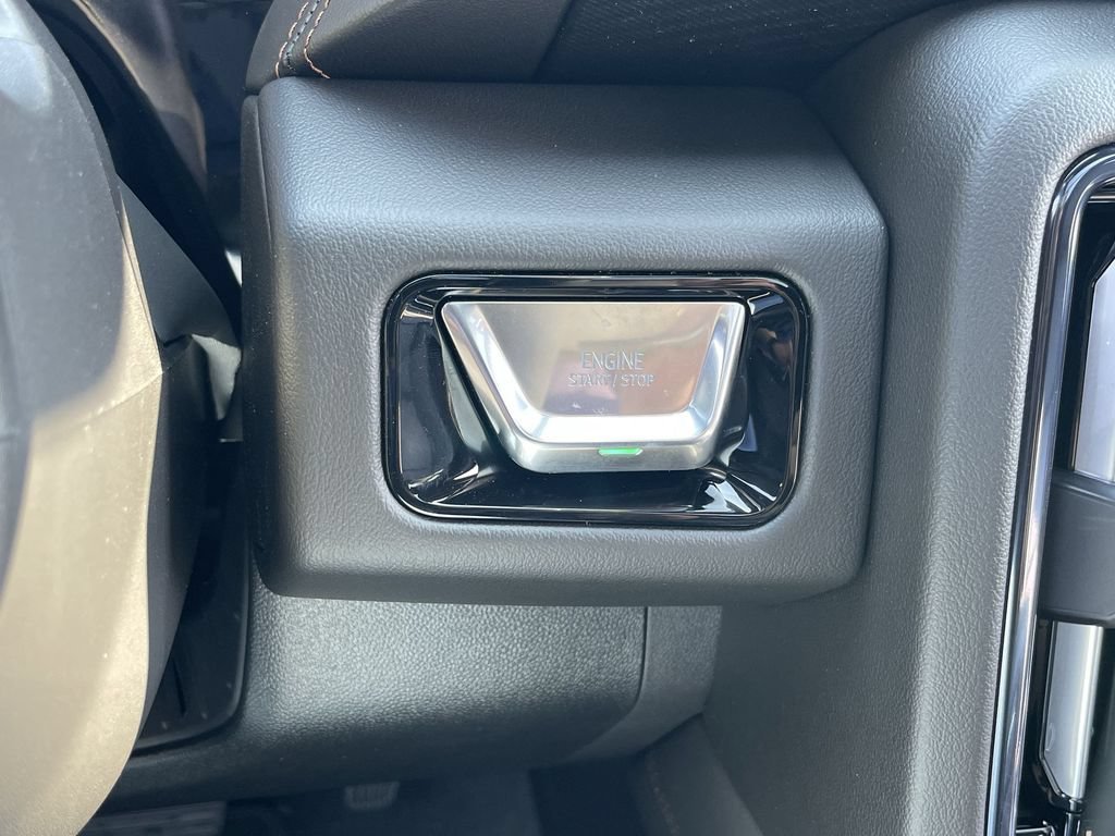 2026 GMC Yukon XL AT4 - Photo 17