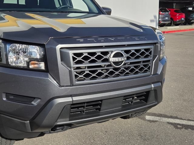 Used 2022 Gray Nissan Crew Cab SV 4x4 image 8