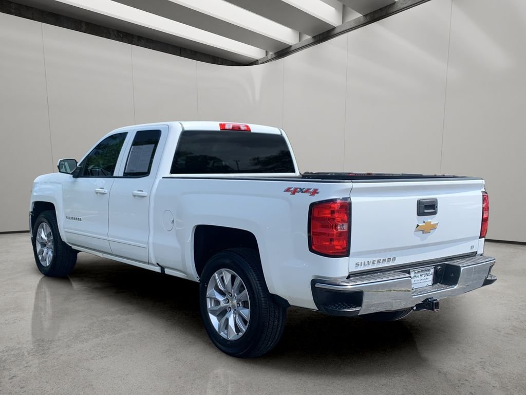 Used 2016 Summit White Chevrolet LT image 3