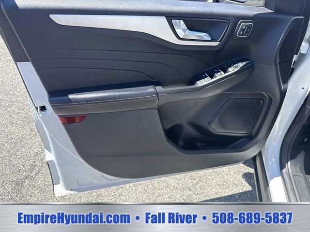 2021 Ford Escape SEL - Photo 18