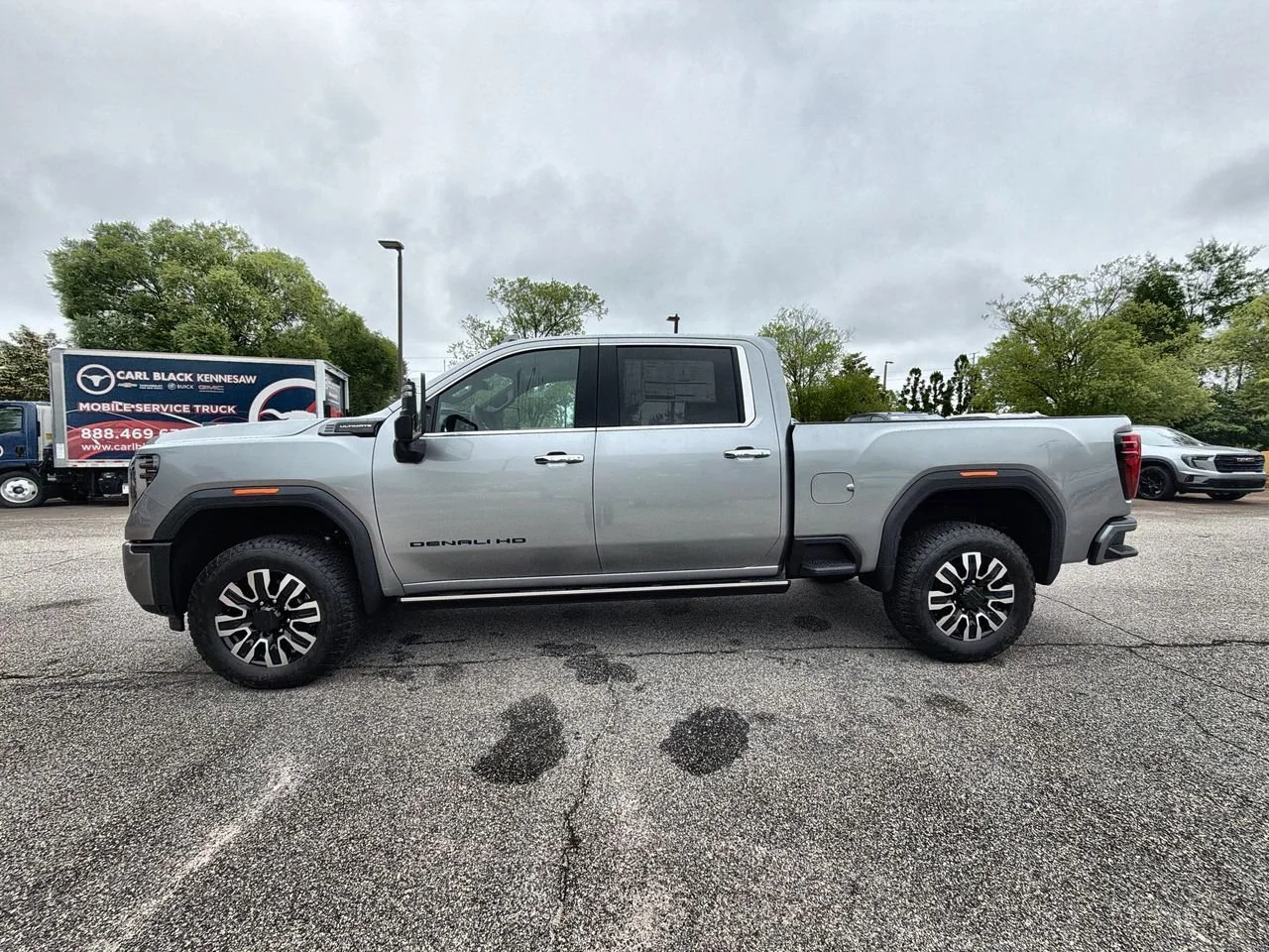 New 2026 Sterling Metallic GMC Denali Ultimate image 5