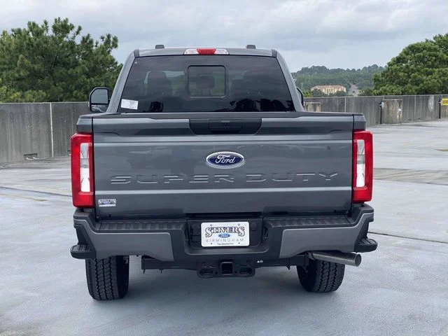New 2026 Gray Ford XL image 3