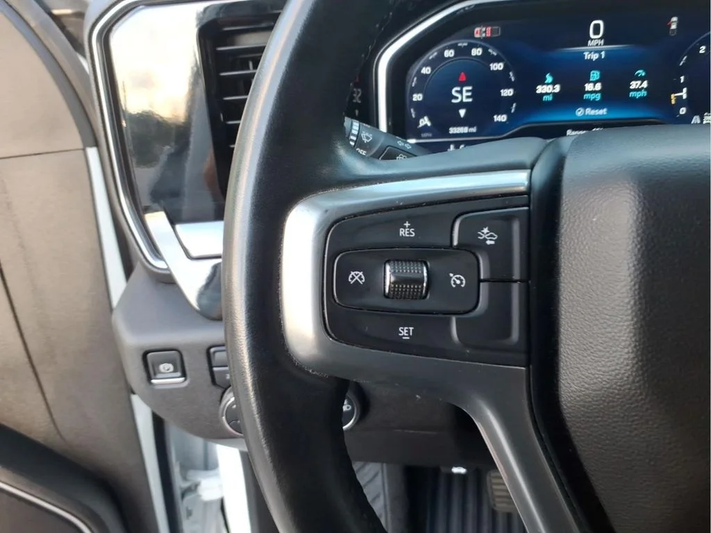 Used 2024 White Chevrolet LT image 23