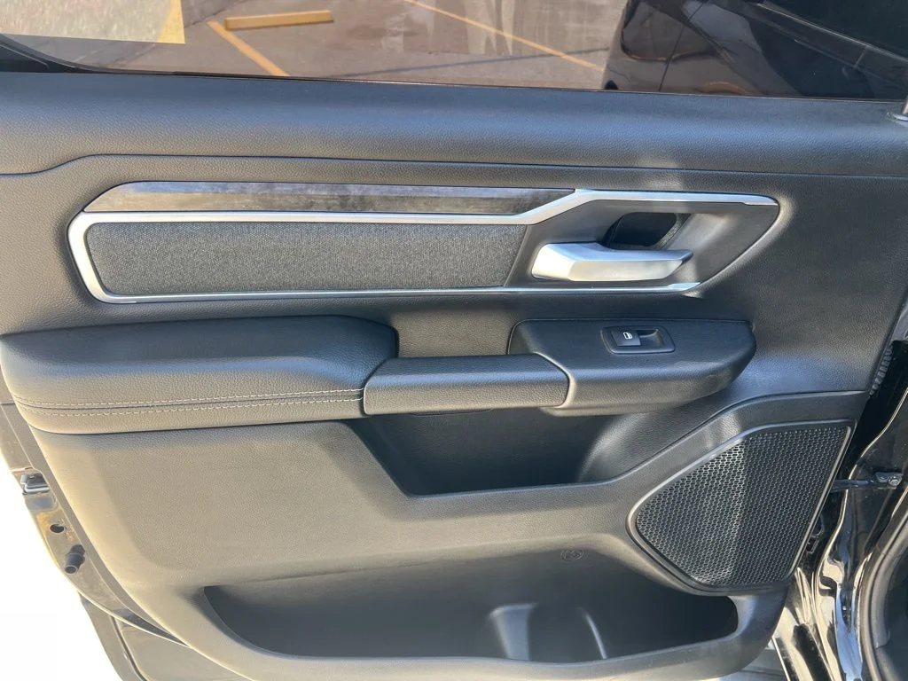 Used 2019 Black Ram Big Horn/Lone Star image 16