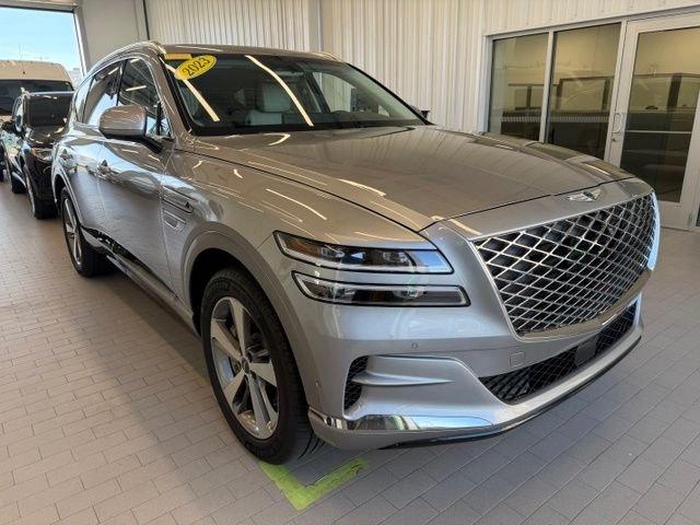 Used 2023 Silver Genesis 2.5T image 1