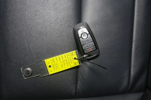 Used 2023 Black Ford XLT image 41