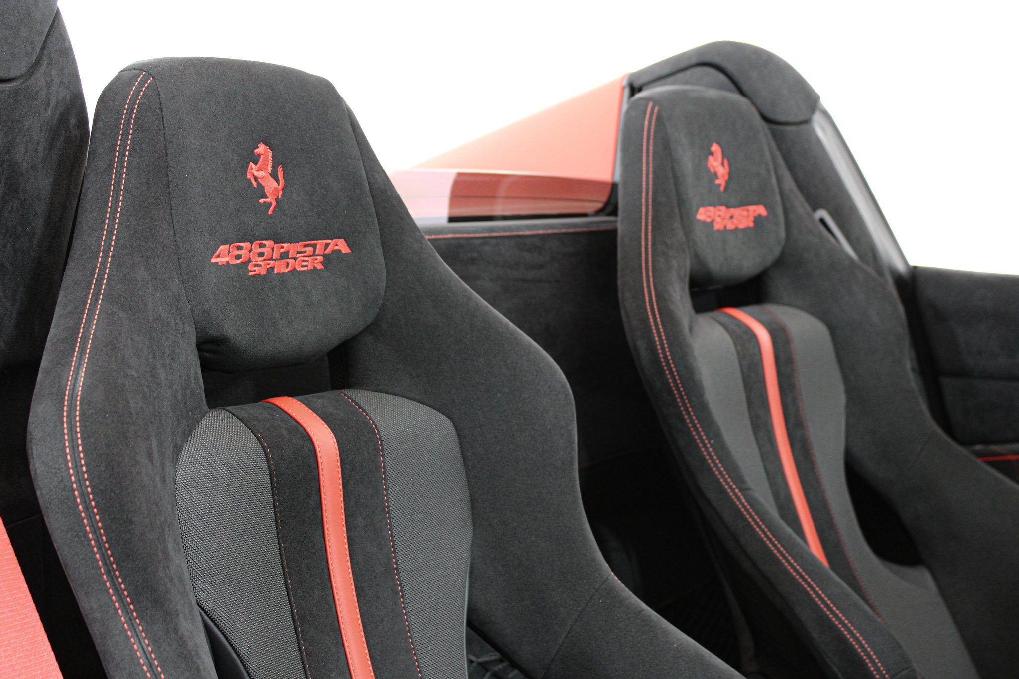 Certified Used 2019 Red Ferrari  image 32