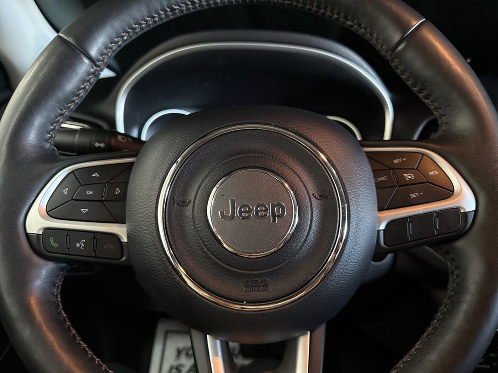 Used 2018 White Clearcoat Jeep Limited image 21